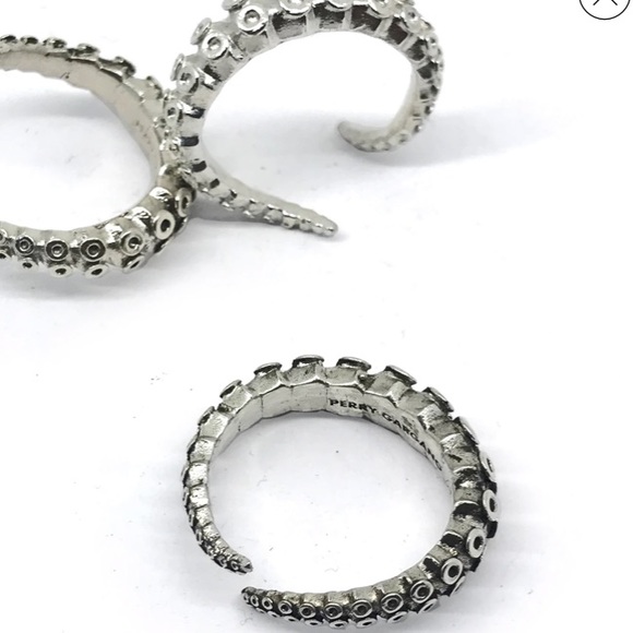 Perry Gargano silver Octopus Tentacle Ring 8 $180 - Picture 2 of 2